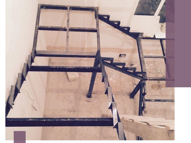 Монтаж лестниц на металлокаркасе в Кыштыме быстро и качественно