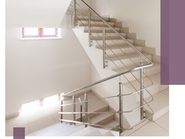 Установка и замена перил в подъезде в Кыштыме