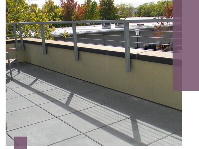 Металлические парапеты под ключ в Кыштыме: монтаж и изготовление