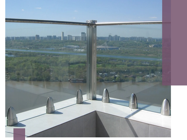 Стеклянные парапеты премиум класса в Кыштыме для домов и бизнесов