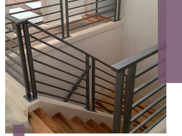 Изготовление поручней из металла и дерева в Кыштыме